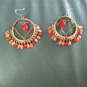 3 Pair Pierced Earrings And A Matching Necklace